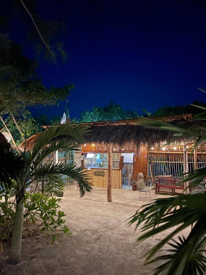 La Aldea Holbox Cabañas y Camping Exterior foto