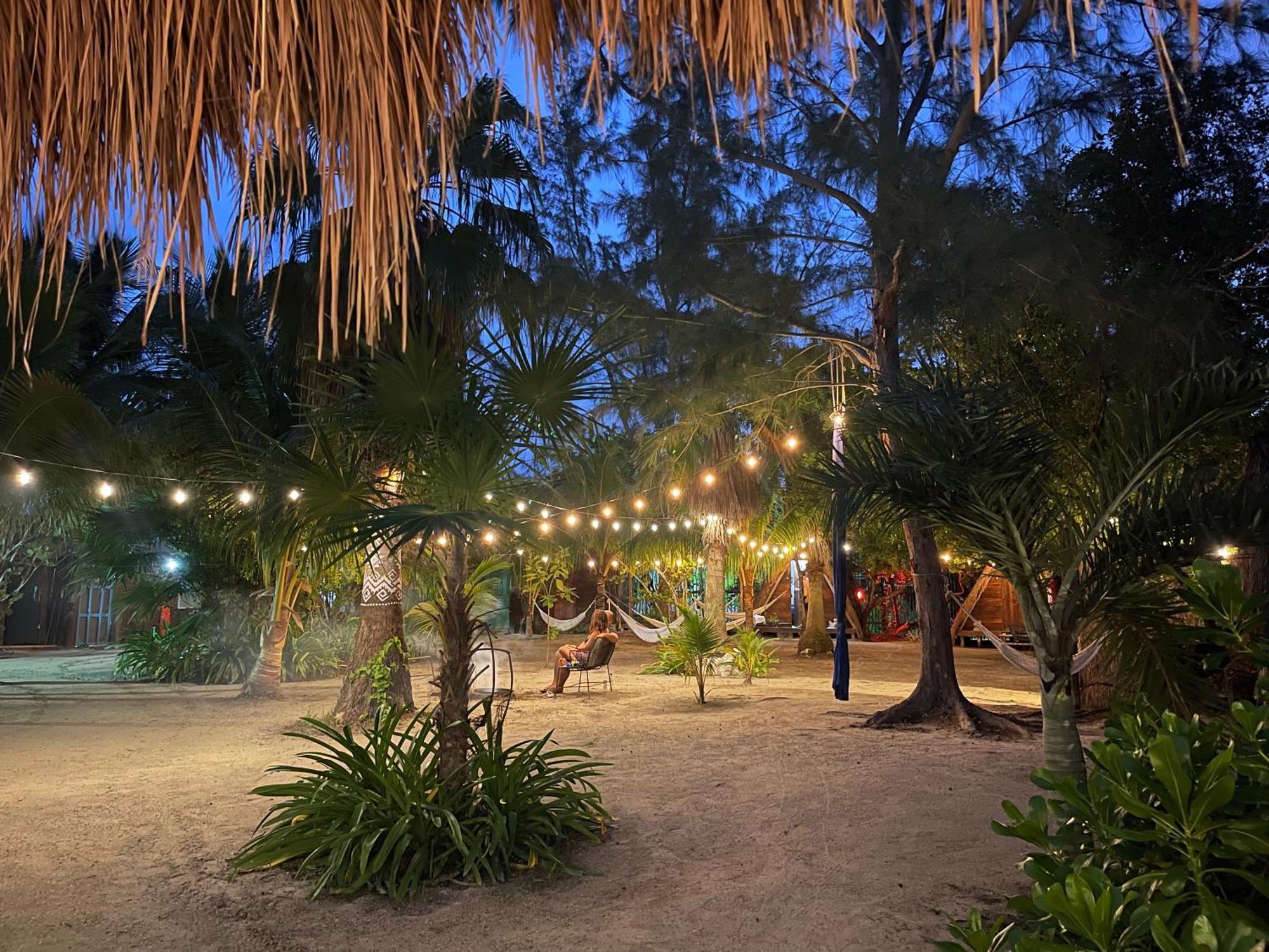 La Aldea Holbox Cabañas y Camping Exterior foto